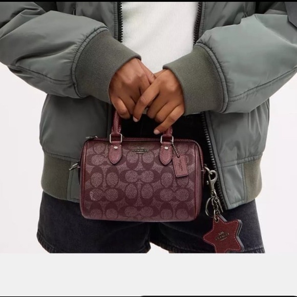 Coach Boxed Mini Rowan Crossbody Bag And Mirror Bag Charm Set In Signature Canva - Picture 9 of 12